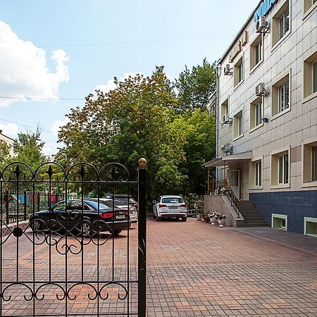 Hotel Topaz Astana Eksteriør bilde