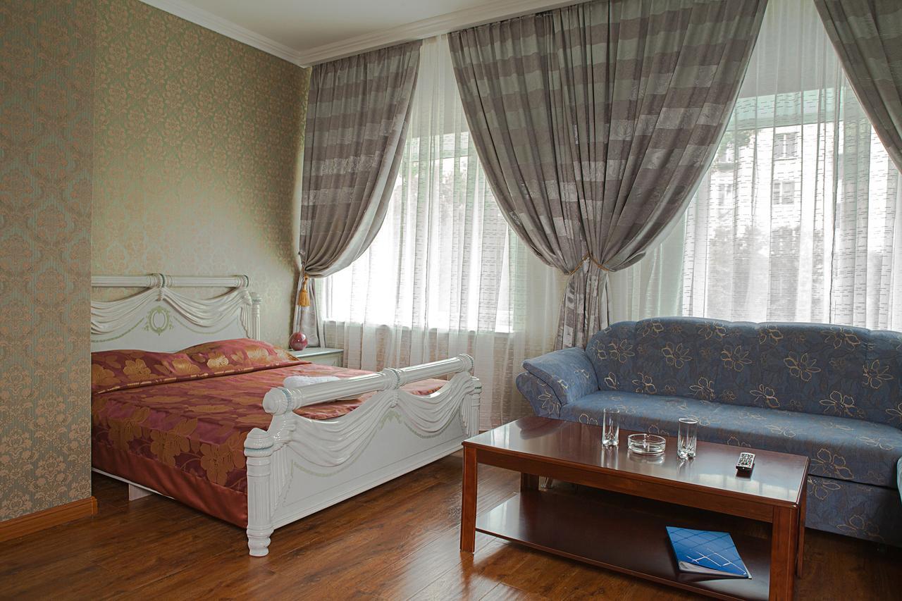 Hotel Topaz Astana Eksteriør bilde